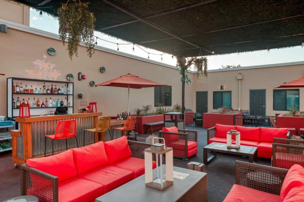 Lexen Bar — Lounge